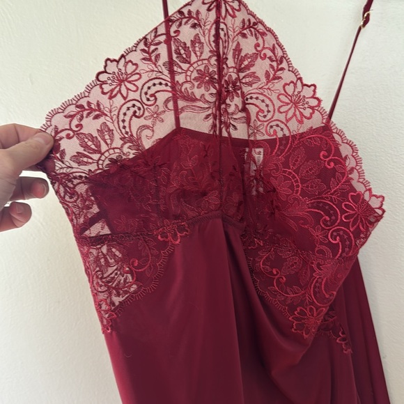 Wacoal Deep Red Lace Chemise Small - Picture 2 of 6